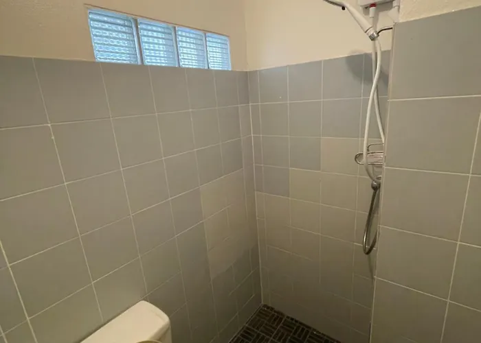 Apartment Sairin 1 Bedroom Bts Udomsuk Bangkok