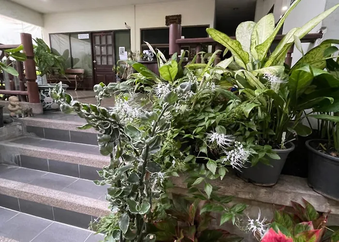 Sairin 1 Bedroom Bts Udomsuk Apartment Bangkok