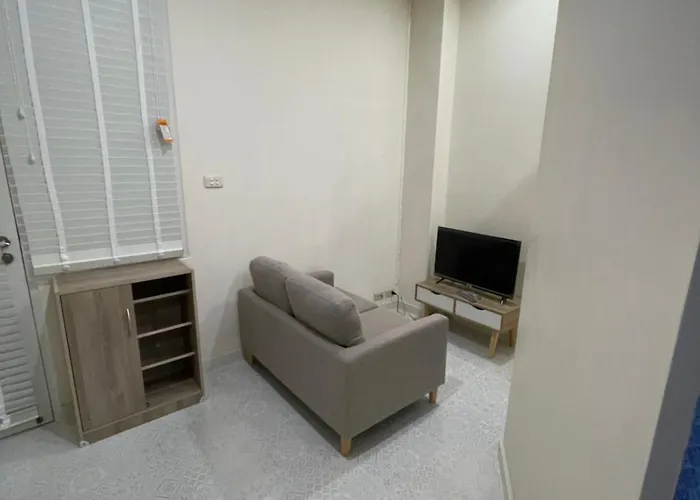 Apartment Sairin 1 Bedroom Bts Udomsuk Bangkok